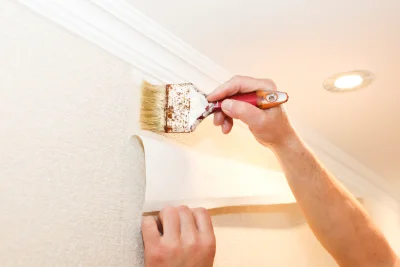 Pose de papier peint aux Chapelles — revêtements muraux et toiles de verre